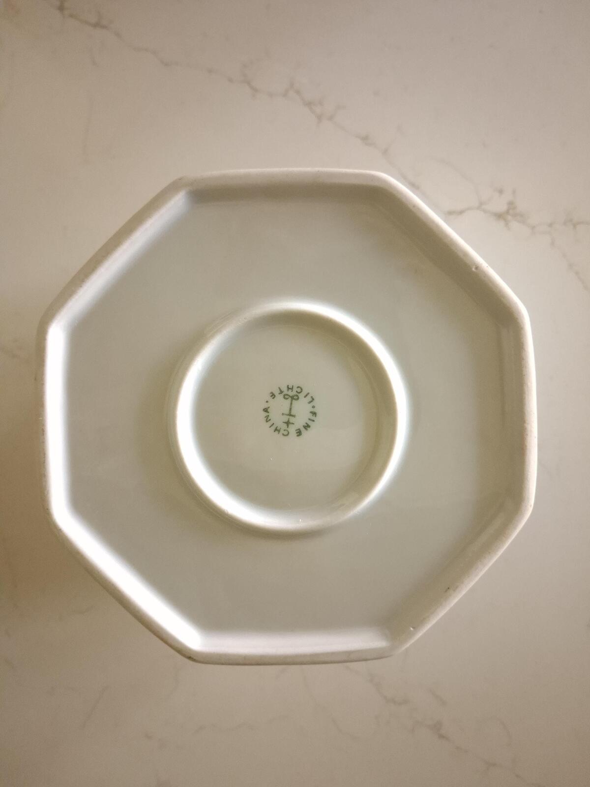 Lichte indoor planter