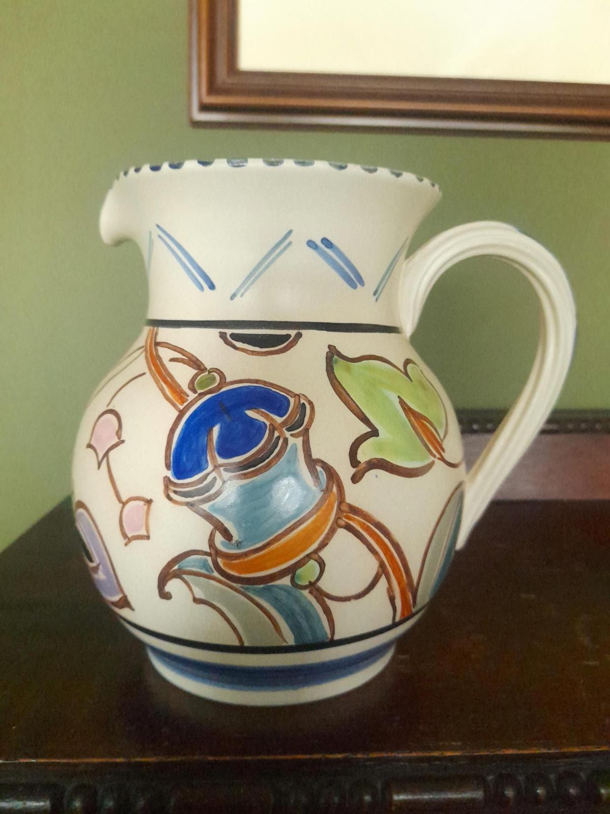 Vintage Honiton art deco style jug