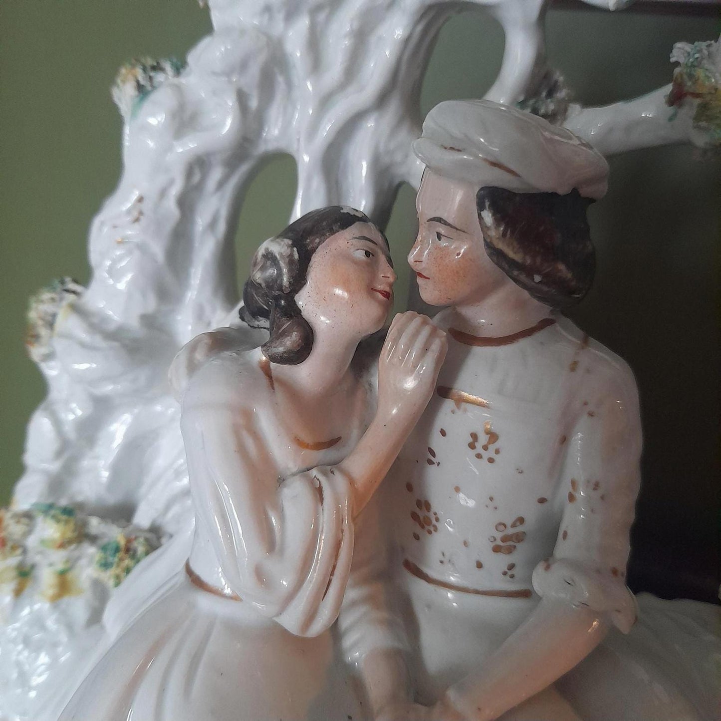 Antique victorian Staffordshire flatback of a courting couple/ Romeo & Juliet