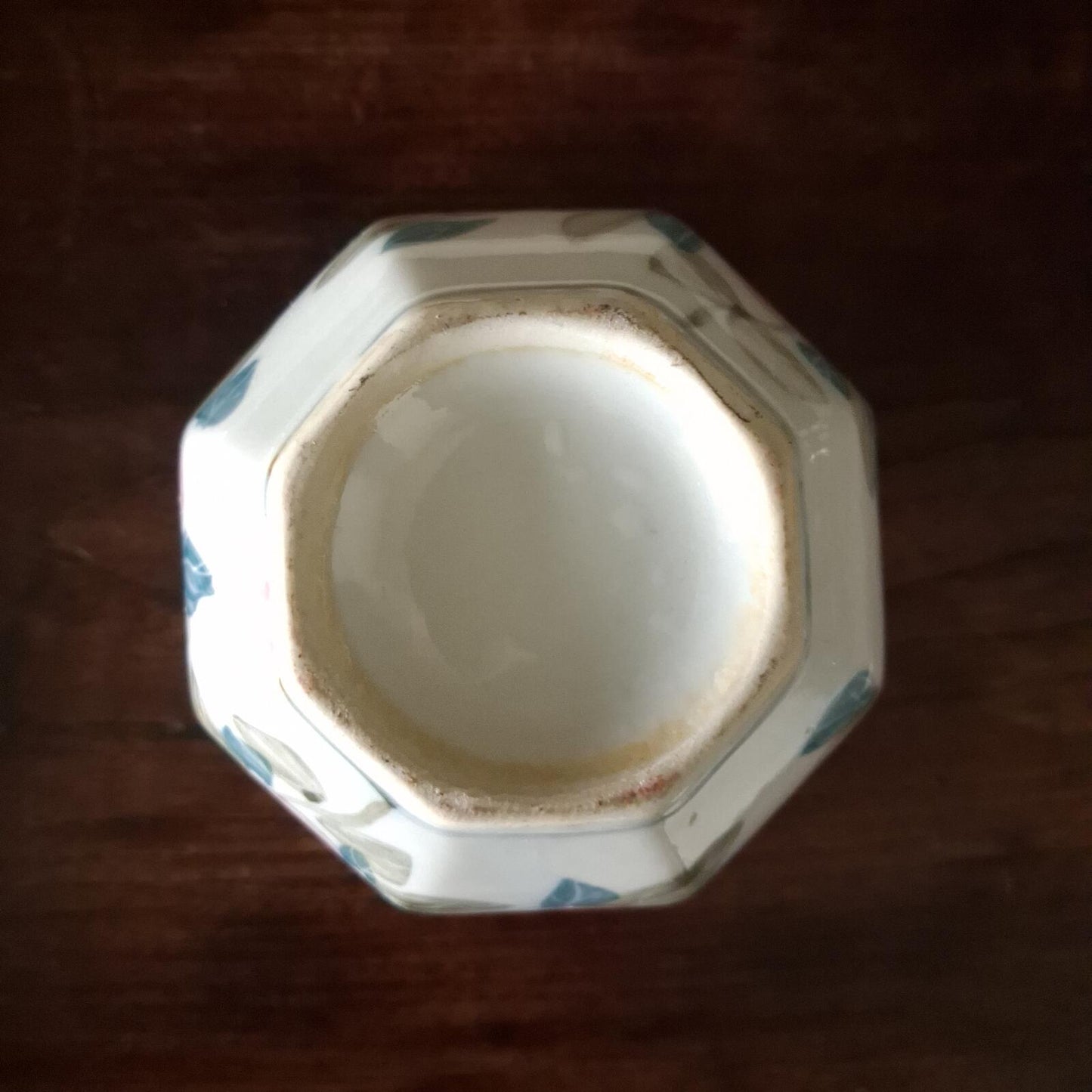 Small floral Chinese planter