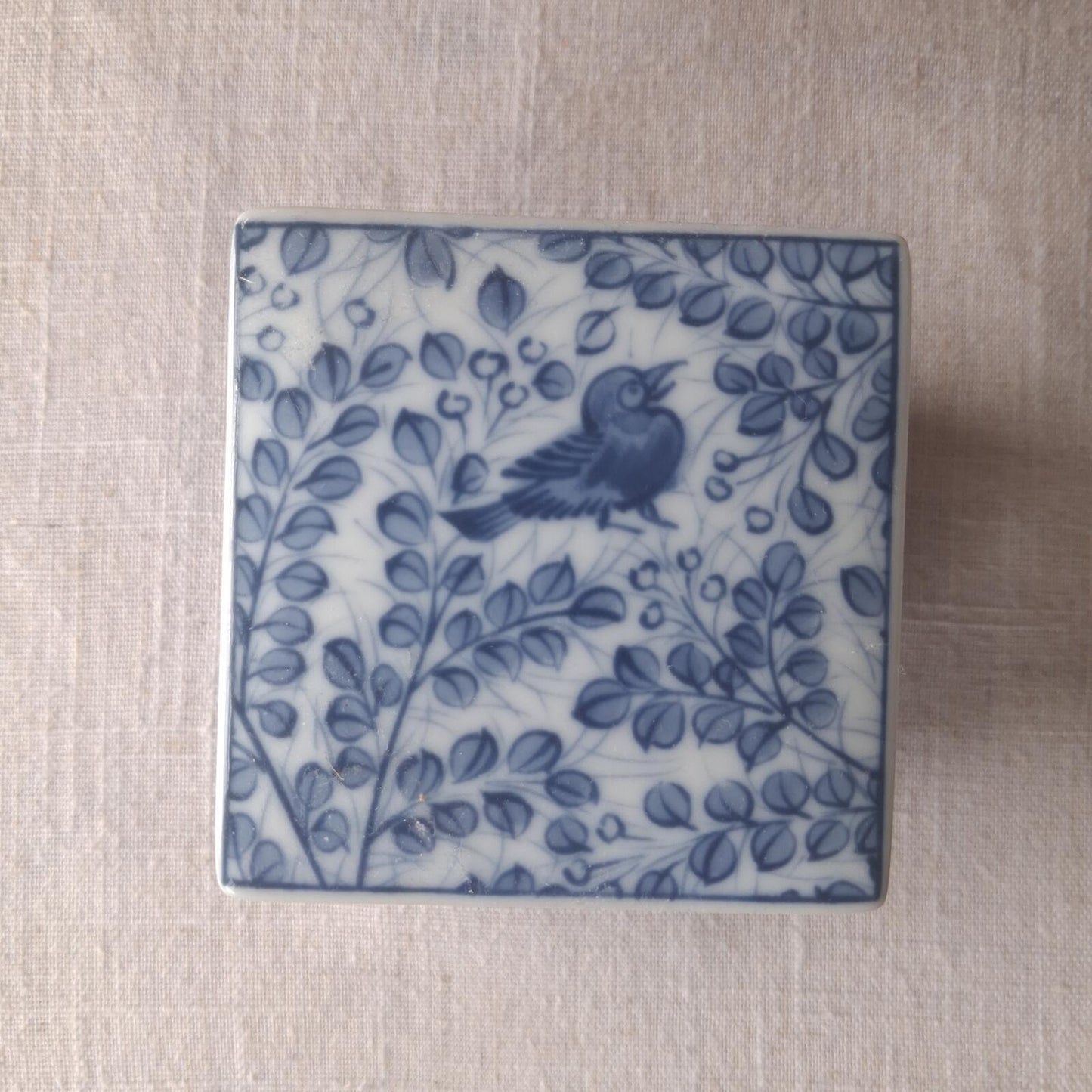 Small Japanese 2 tiered square trinket dish