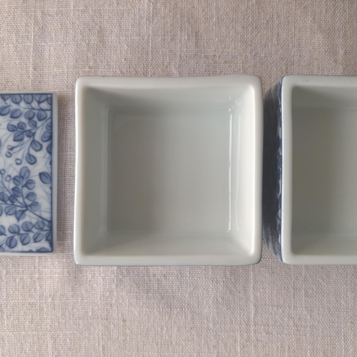 Small Japanese 2 tiered square trinket dish