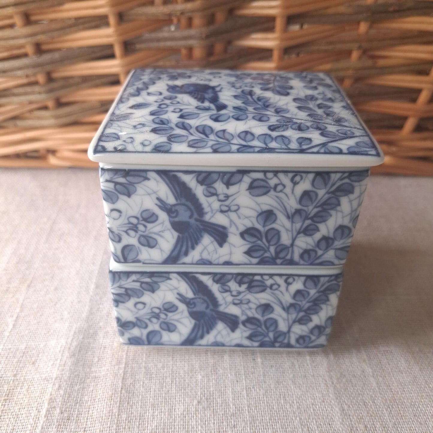 Small Japanese 2 tiered square trinket dish