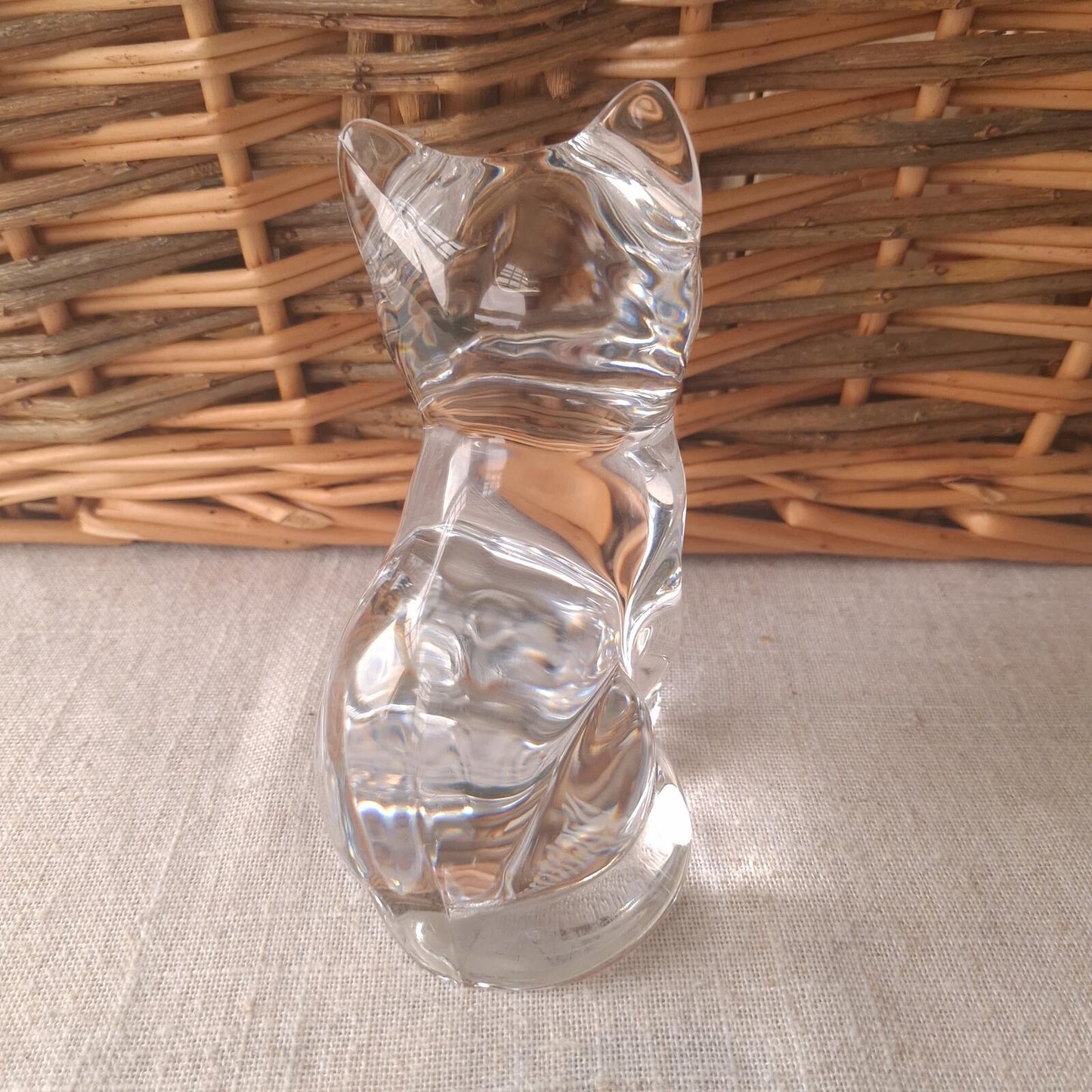 Nachmann crystal cat