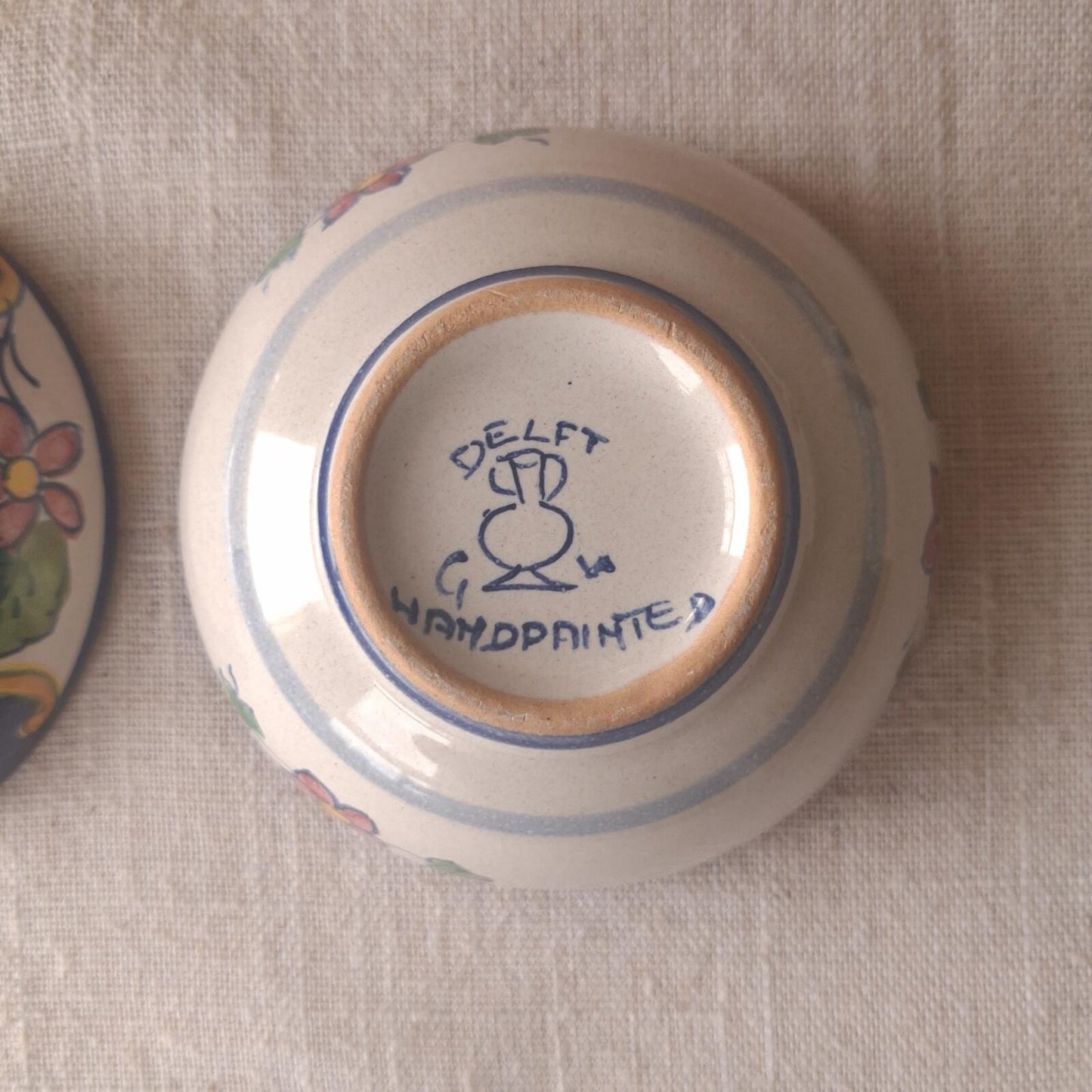 Handpainted Delft lidded trinket dish