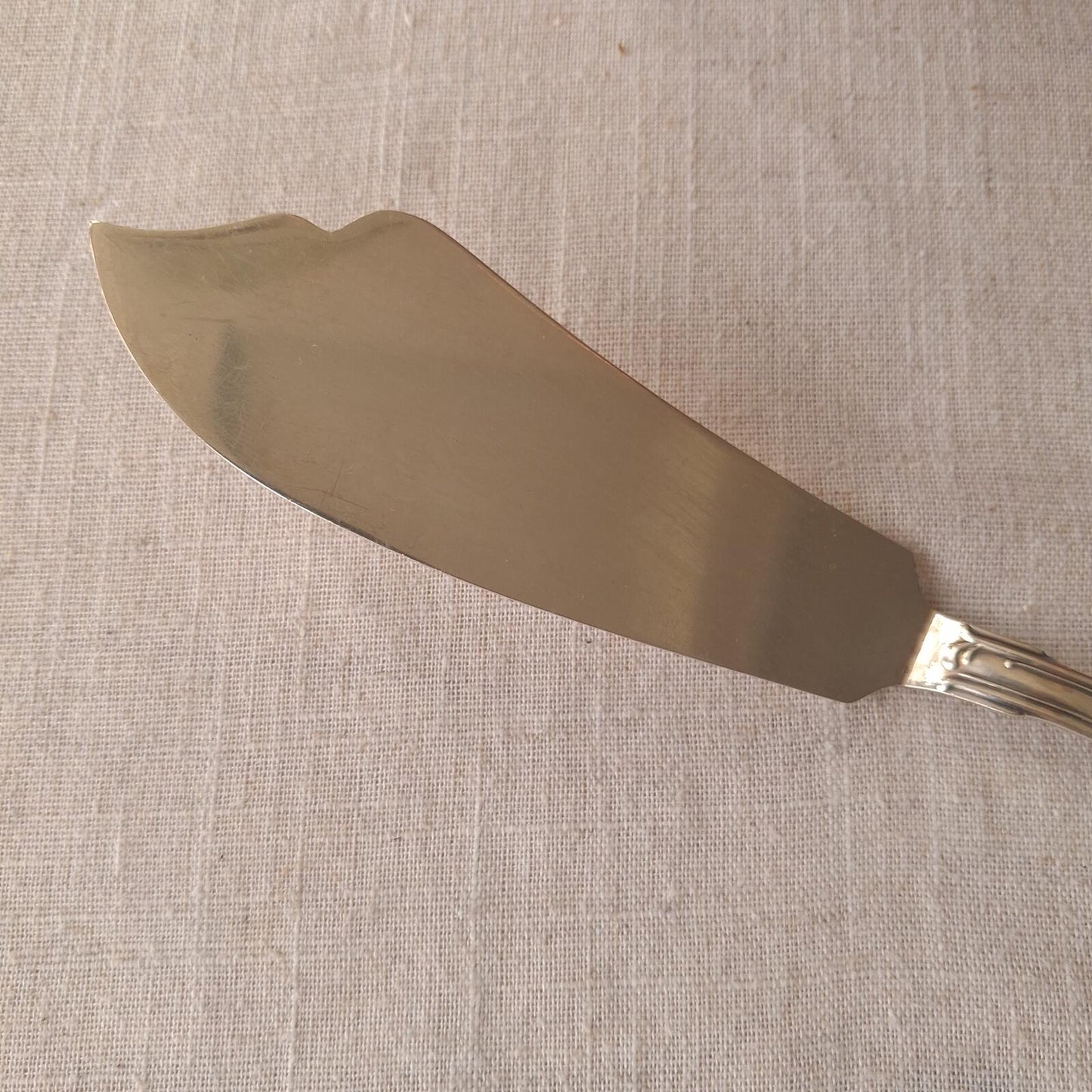 Silver plated fish slice server