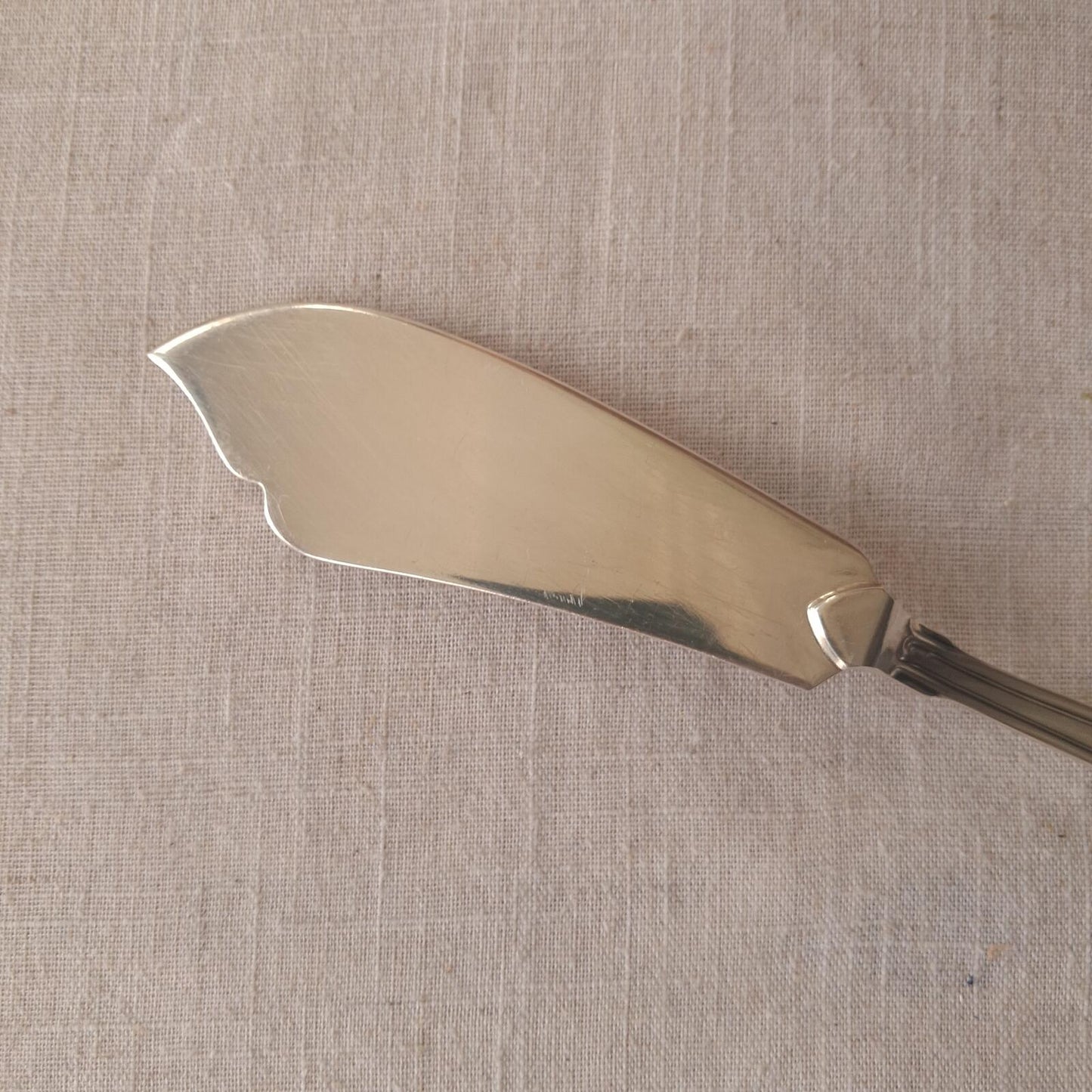 Silver plated fish slice server