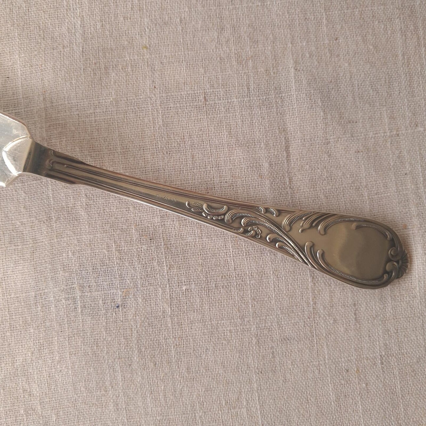 Silver plated fish slice server