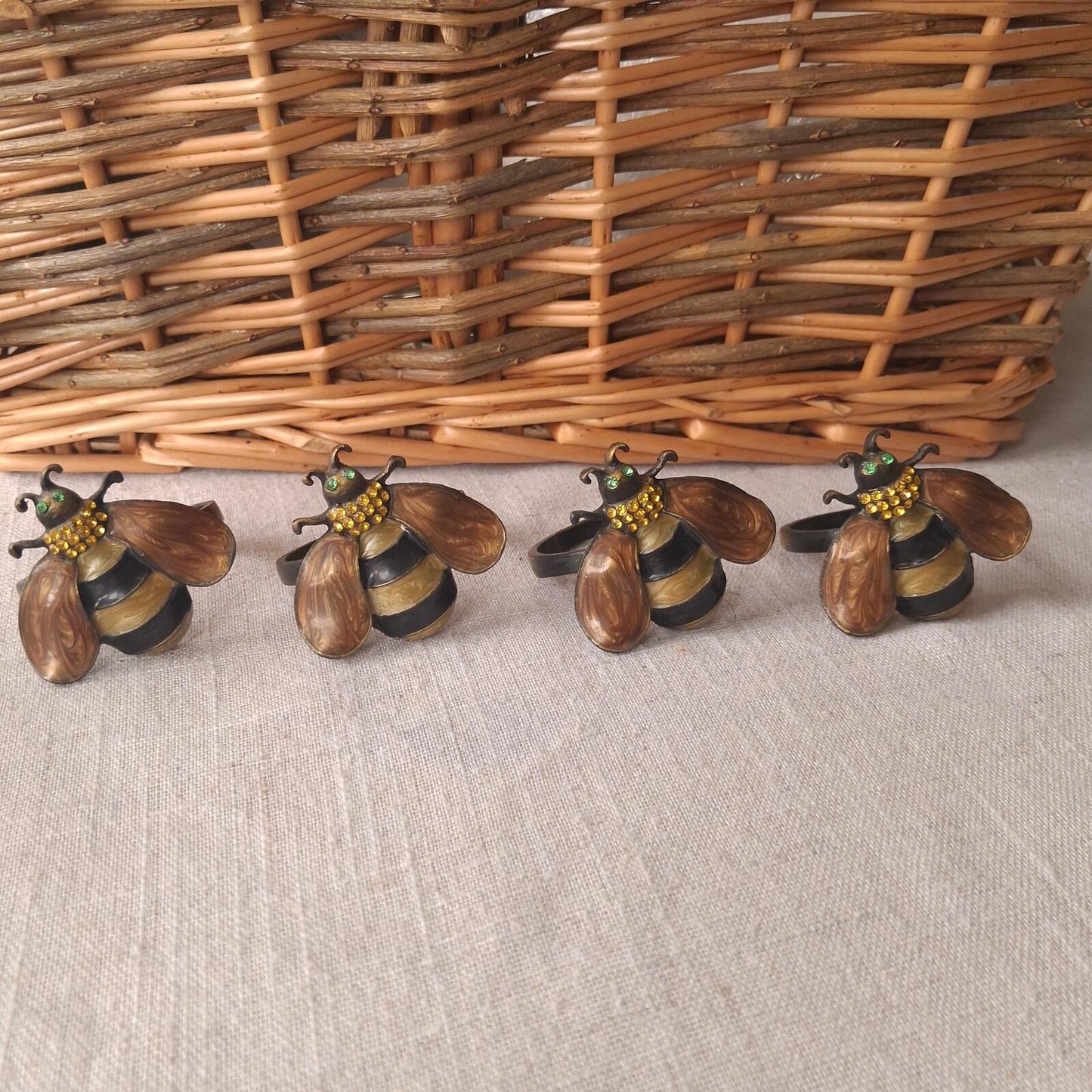 Set of 4 enamel bee napkins rings