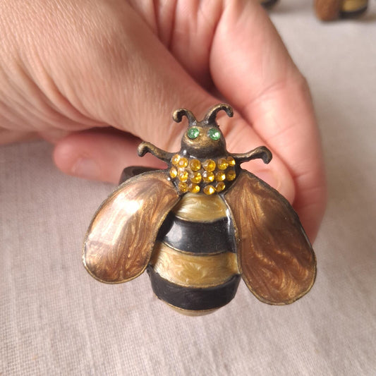 Set of 4 enamel bee napkins rings