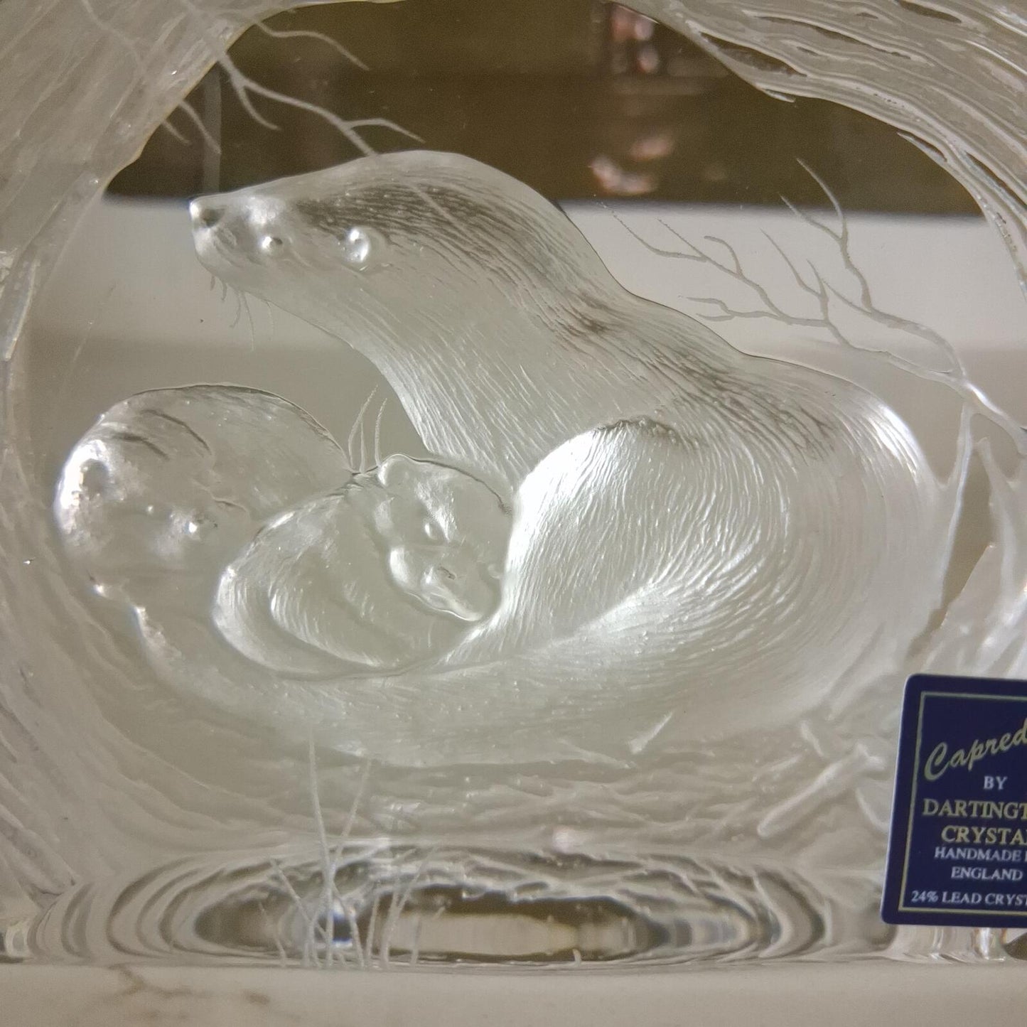 Dartington Crystal Capredoni Otter & Cubs Paperweight