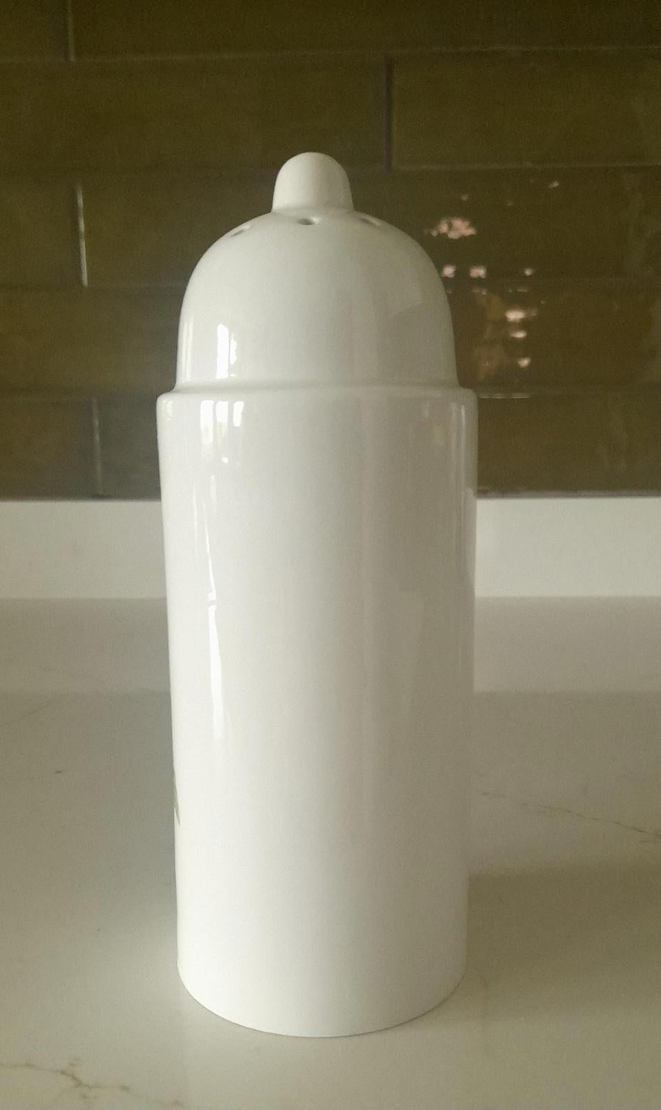 Portmeirion Pomona 'The Hoary morning apple' sugar shaker