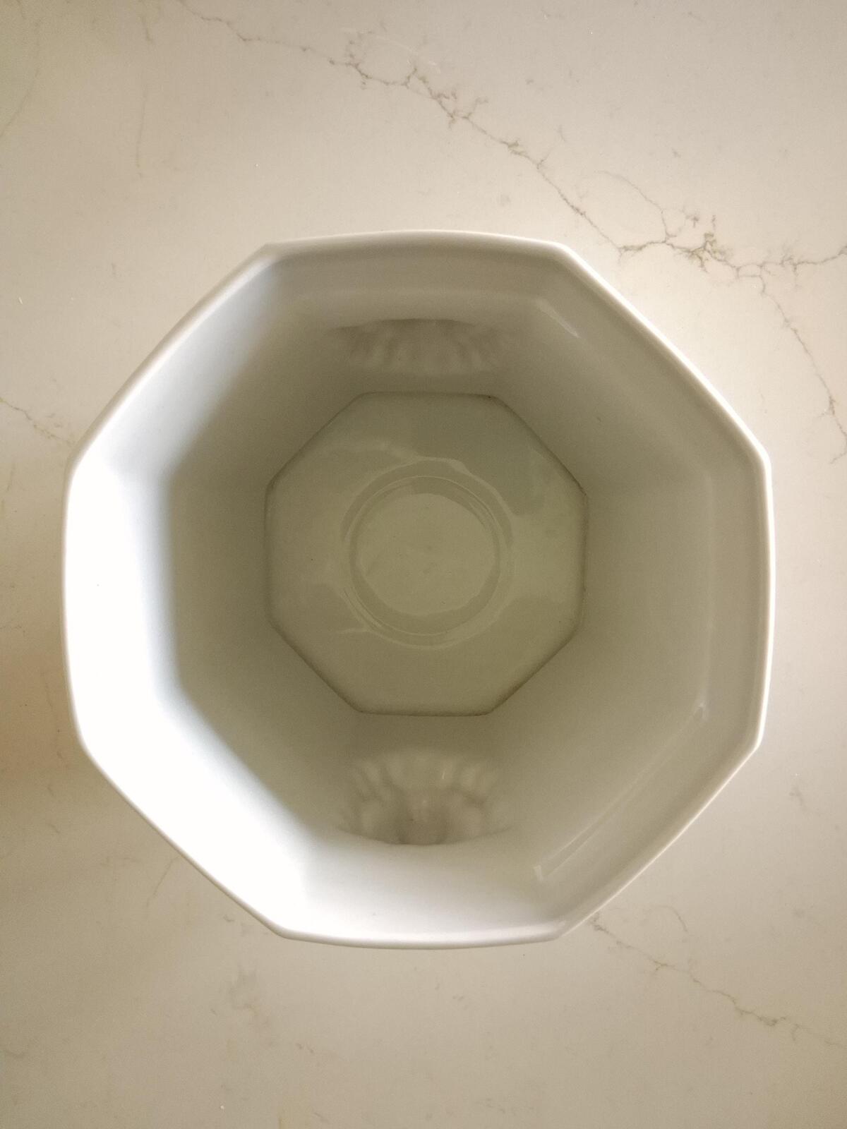 Lichte indoor planter