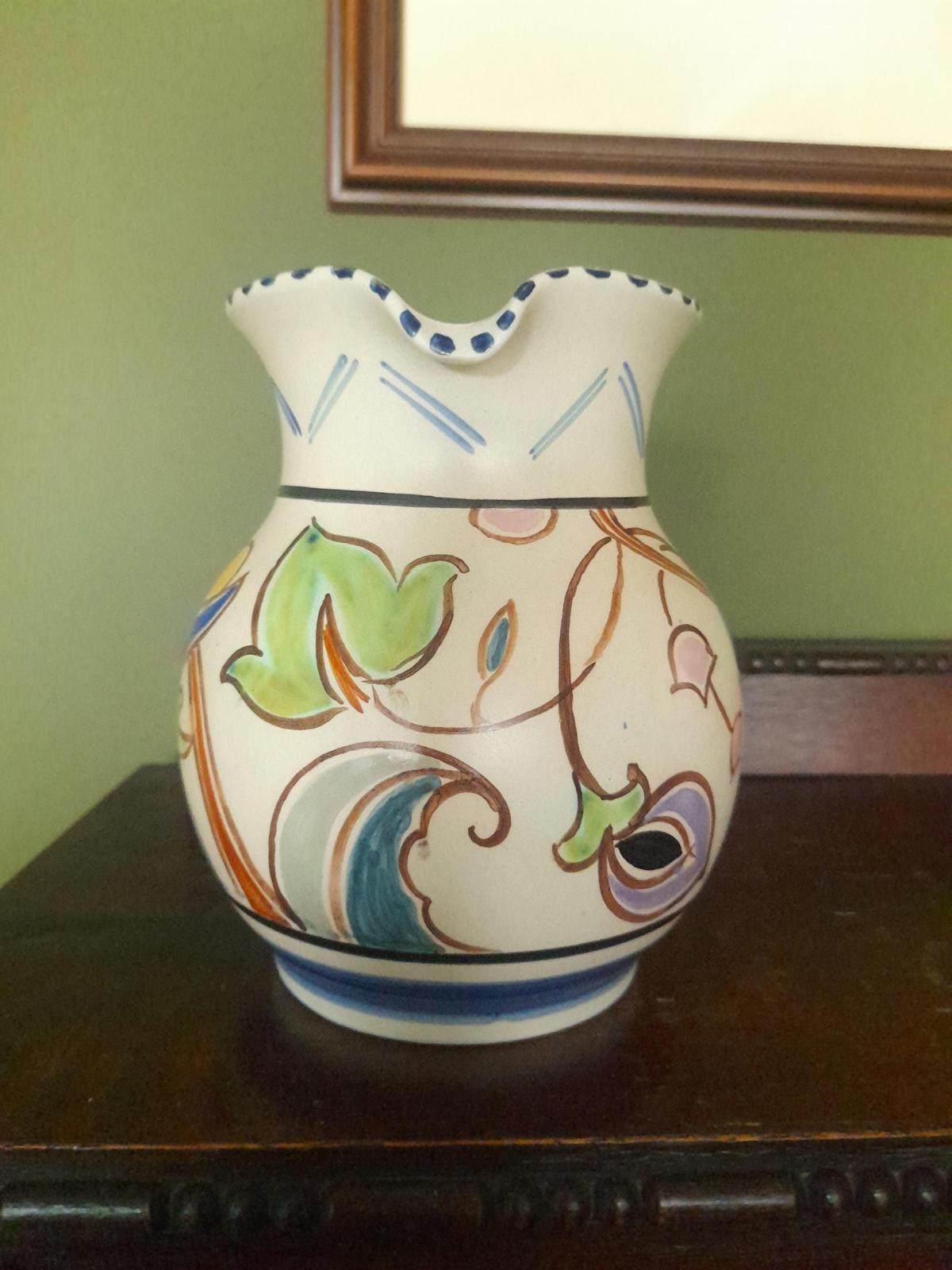 Vintage Honiton art deco style jug