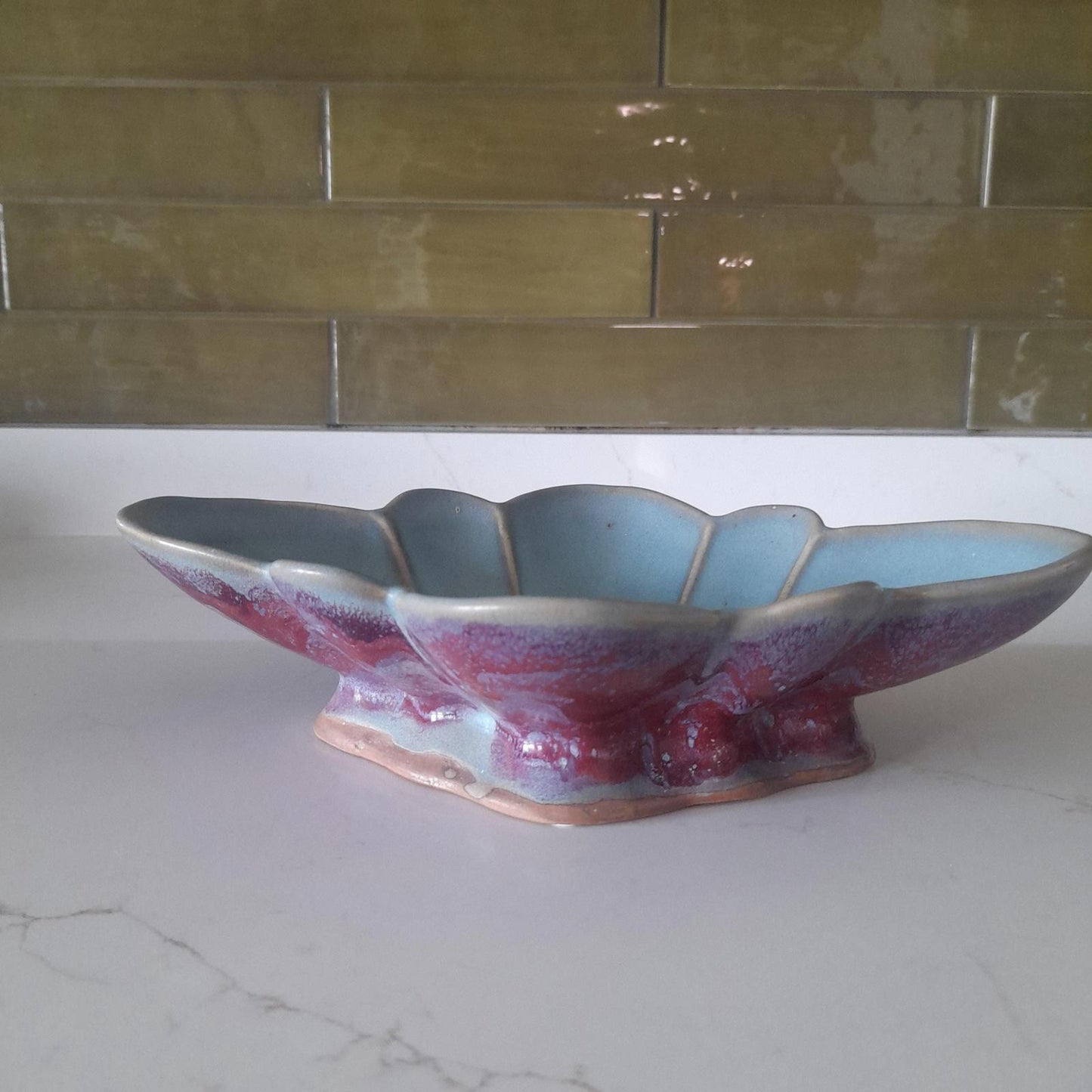 Chinese 8 lobed shallow dish
