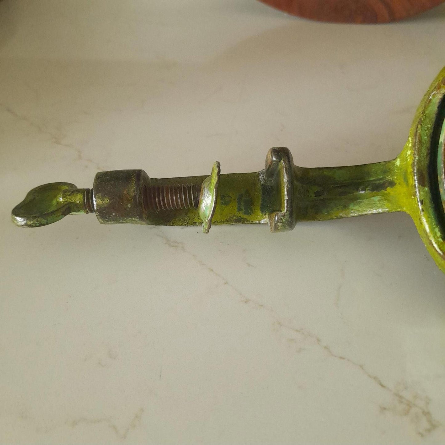 Vintage Spongs bean slicer
