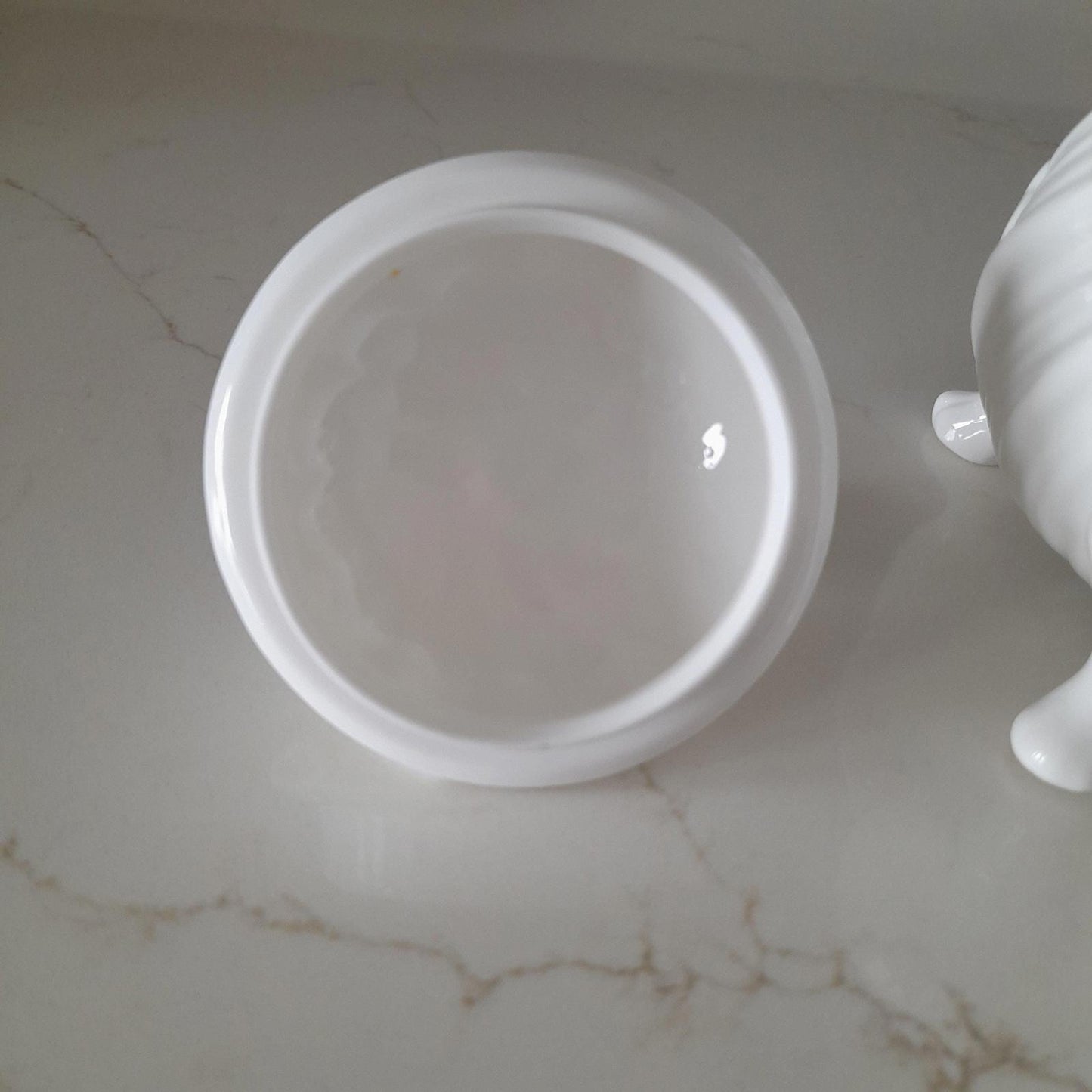 Staffordshire Surrey Collection lidded sugar bowl and creamer