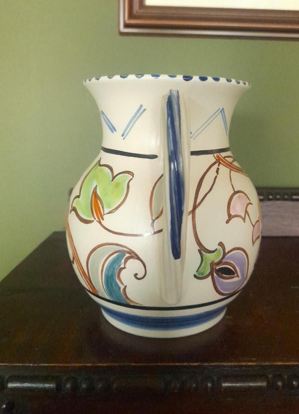 Vintage Honiton art deco style jug