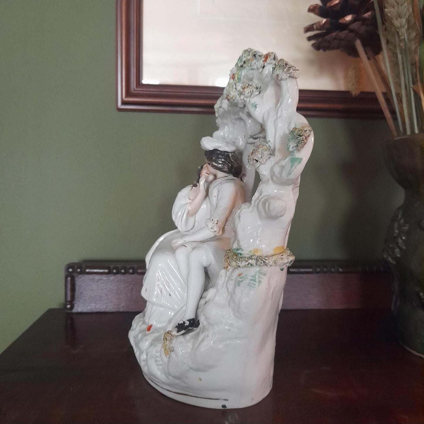 Antique victorian Staffordshire flatback of a courting couple/ Romeo & Juliet