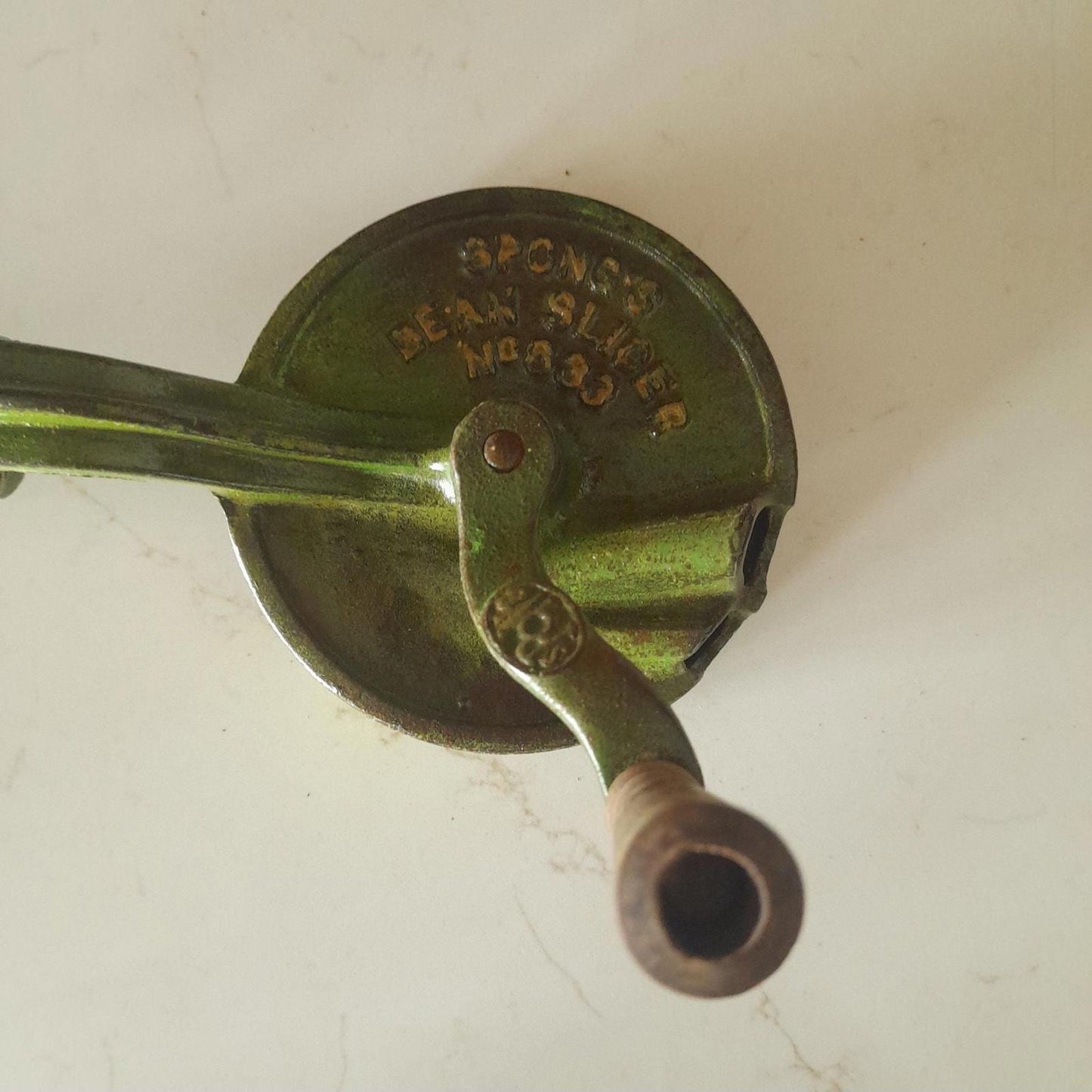 Vintage Spongs bean slicer
