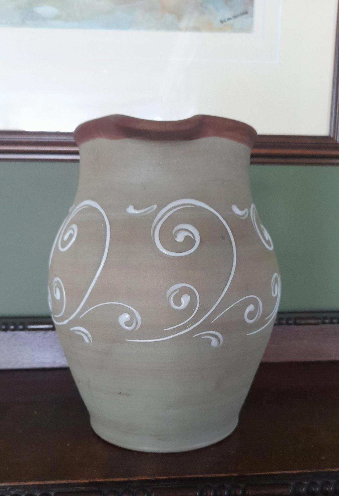 Denby Ferndale 20cm tall pitcher