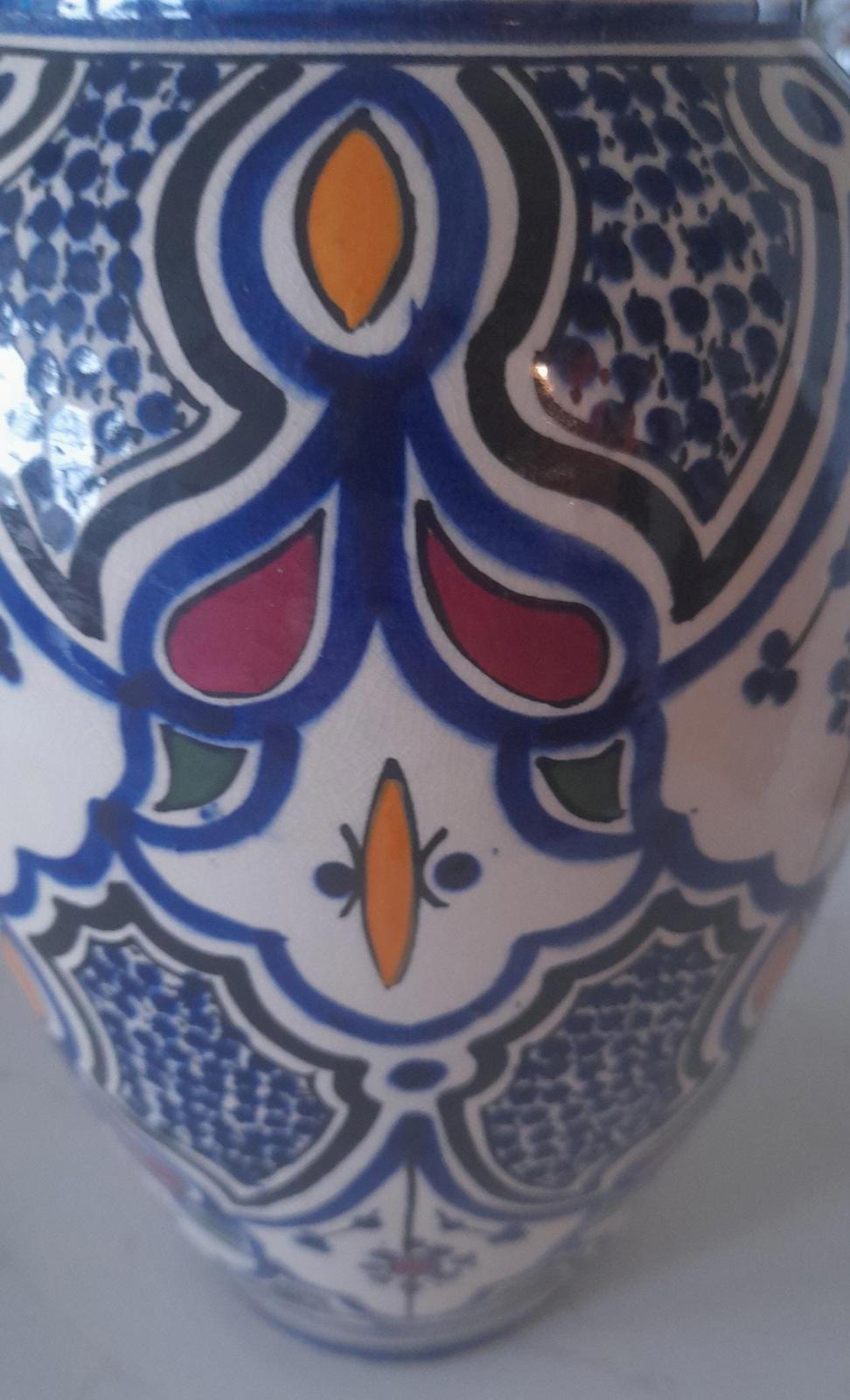 A large Moroccan Safi terracotta pottery vase
