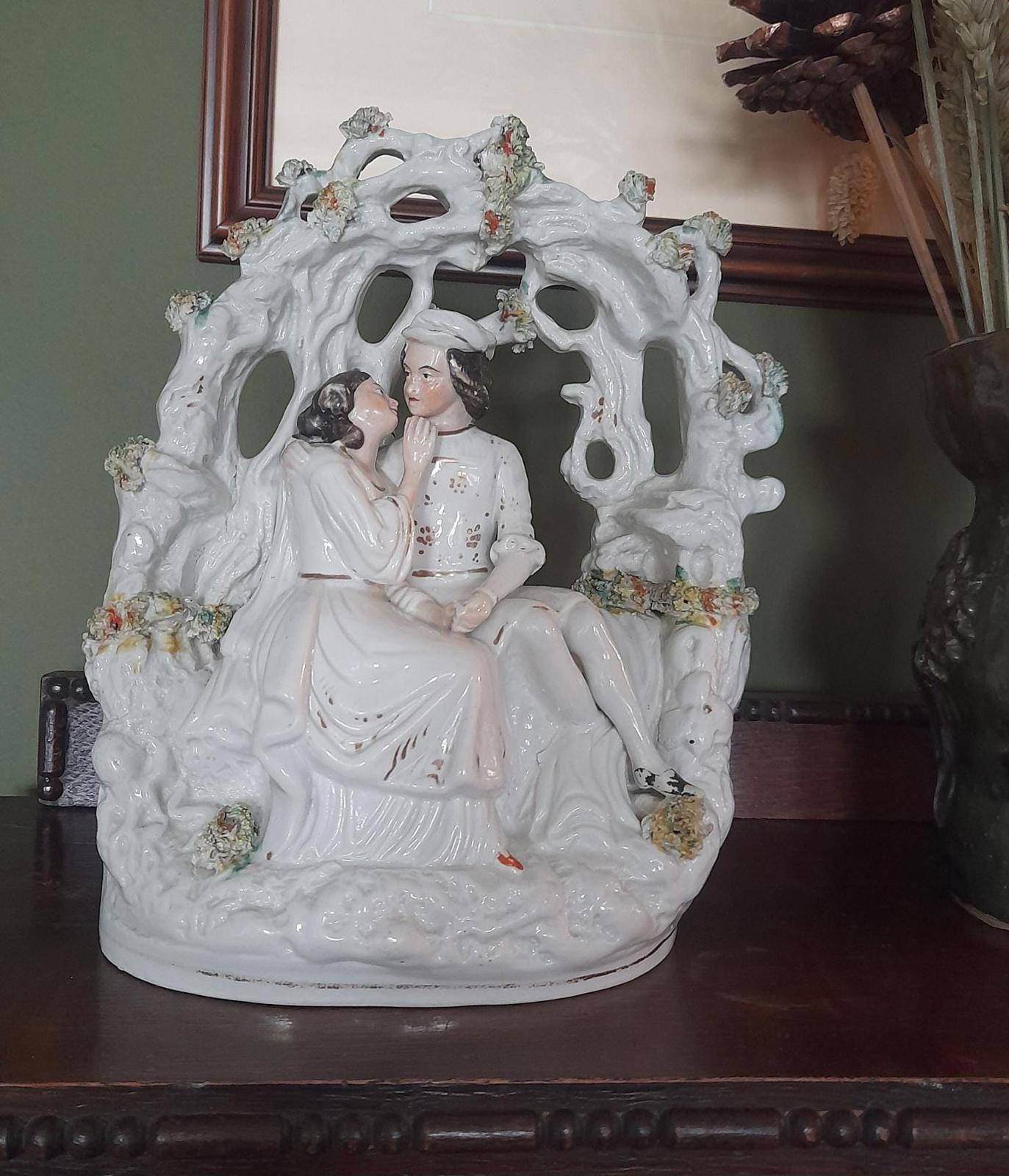 Antique victorian Staffordshire flatback of a courting couple/ Romeo & Juliet
