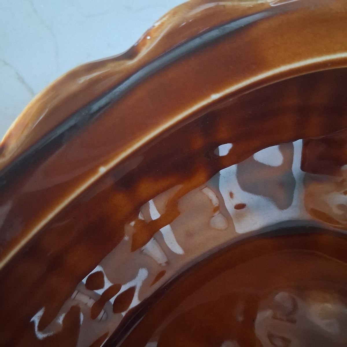 Portmeirion Size 1 Brown Gloss Glaze Hen on Nest