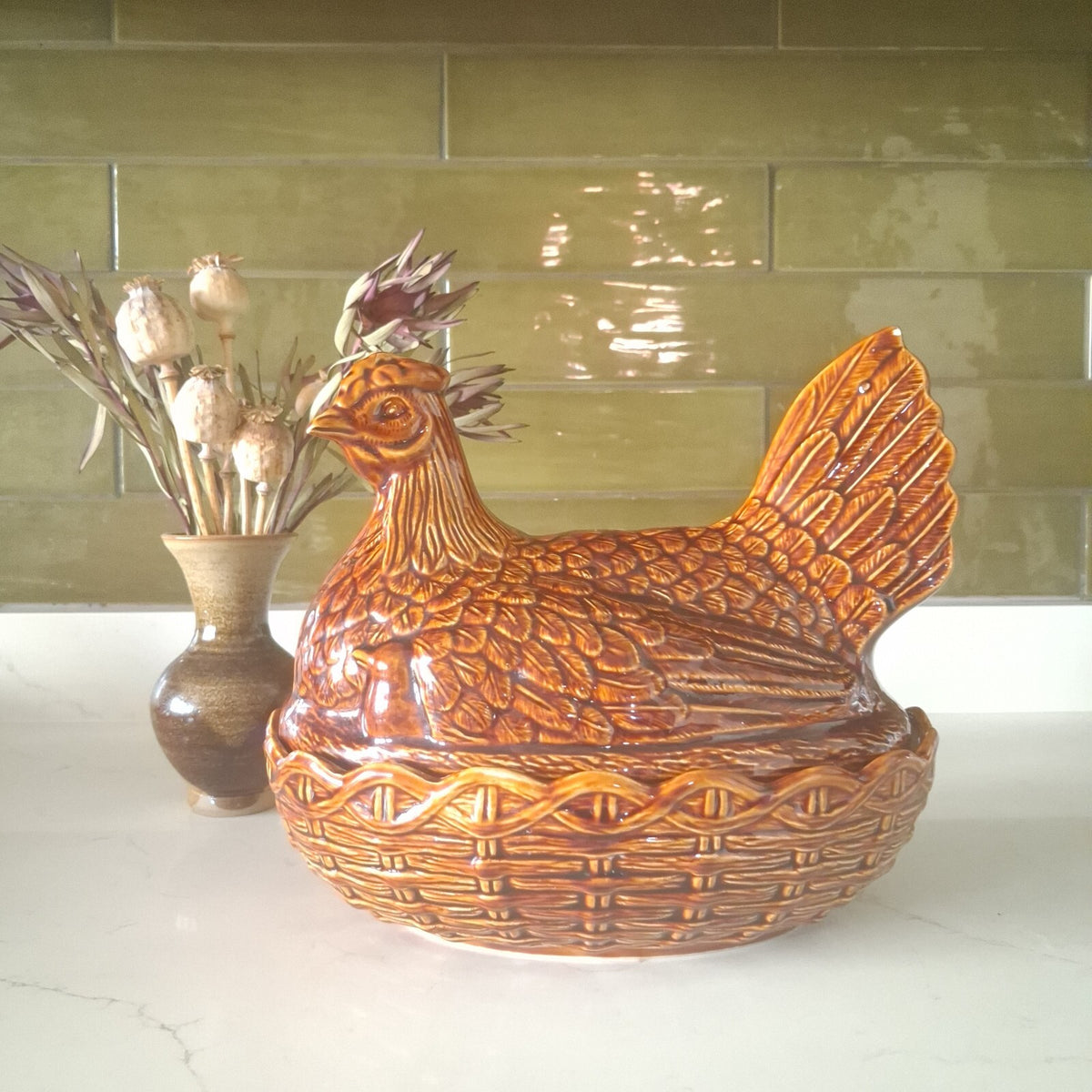 Portmeirion Size 1 Brown Gloss Glaze Hen on Nest
