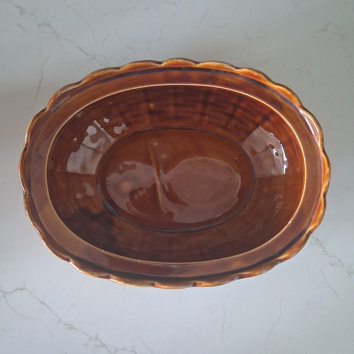 Portmeirion Size 1 Brown Gloss Glaze Hen on Nest