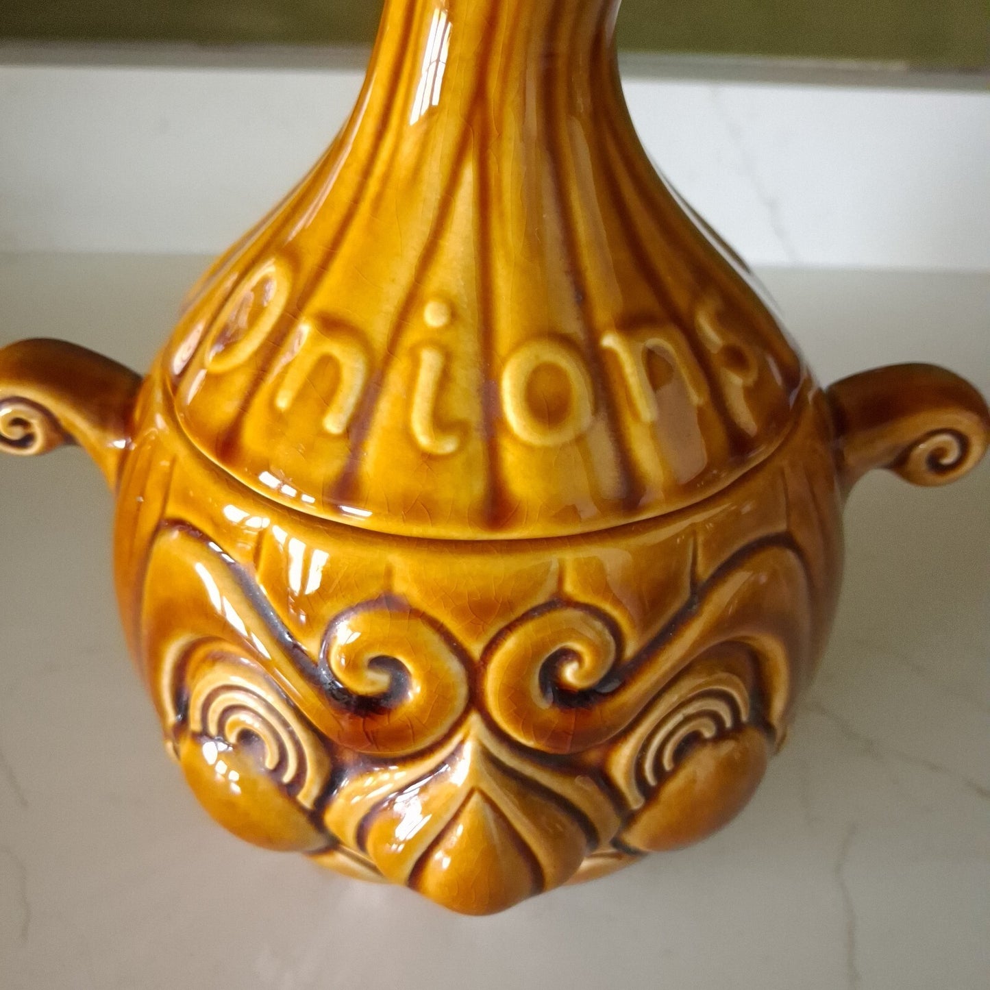 Vintage Sadler England Onion Storage Jar with Lid