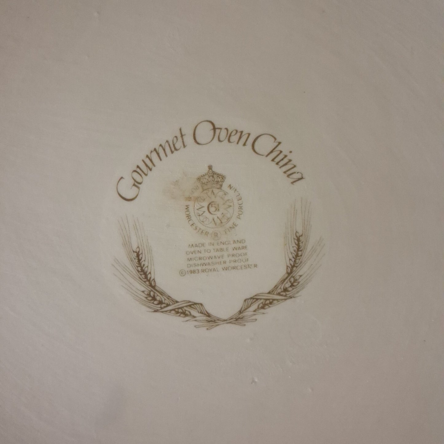 Royal Worcester Gourmet Oven China White Covered Tureen with Dove Lid – 1983