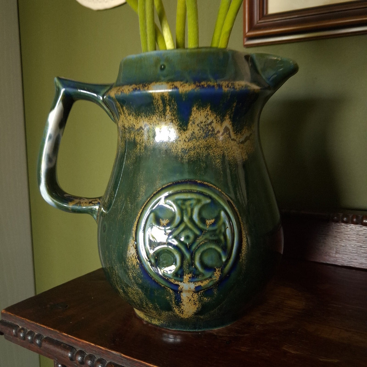 Porthmadog Studio Pottery Jug Vase – Green & Blue Drip Glaze – Celtic Medallion