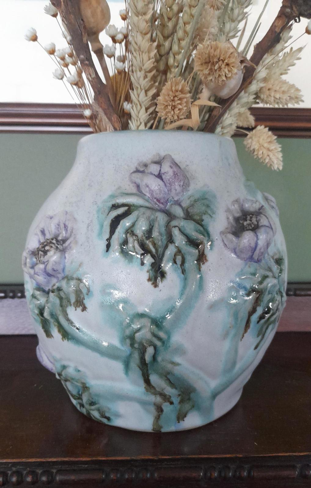 Danesby Ware Bourne 7" tall stoneware vase