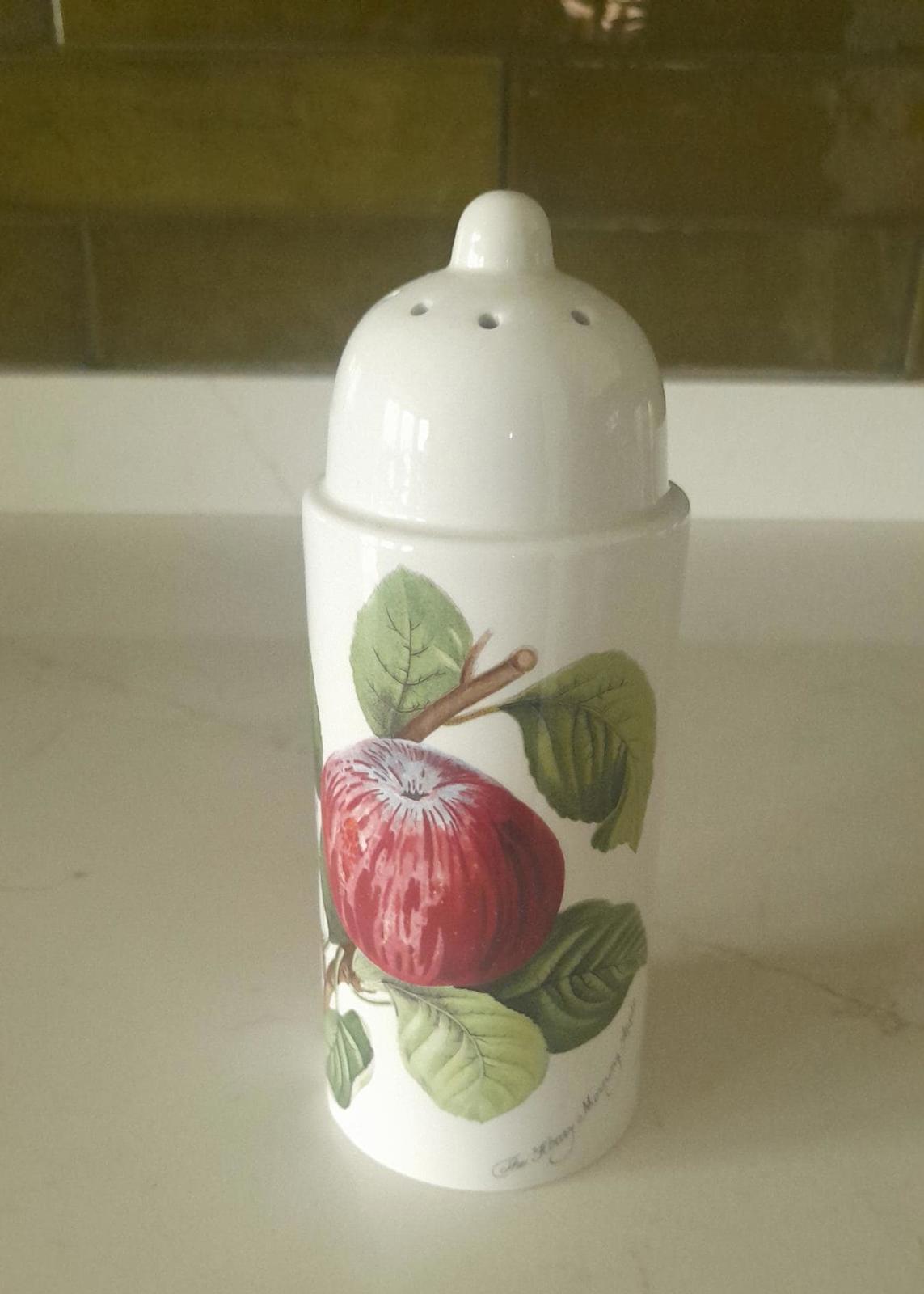 Portmeirion Pomona 'The Hoary morning apple' sugar shaker