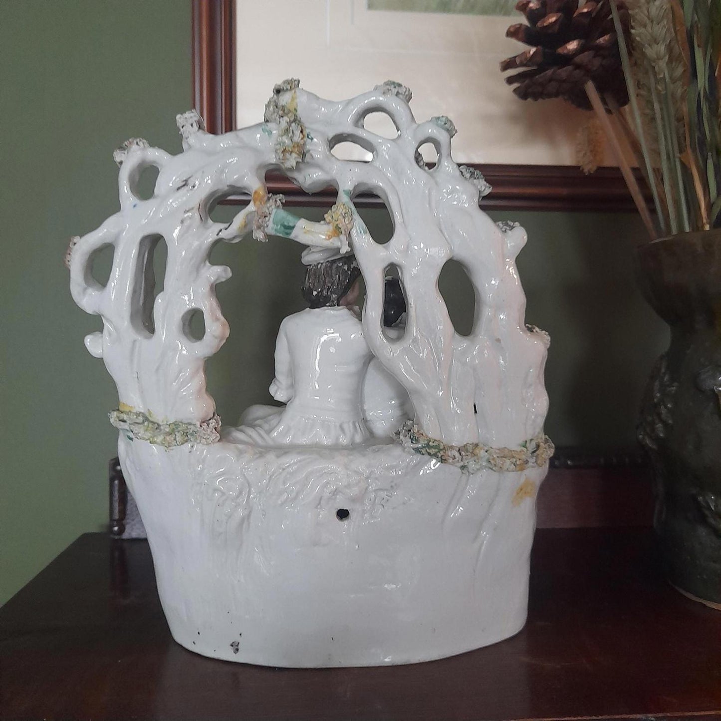 Antique victorian Staffordshire flatback of a courting couple/ Romeo & Juliet